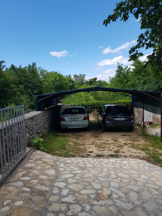Apartment Buric Zupanje Exterior photo